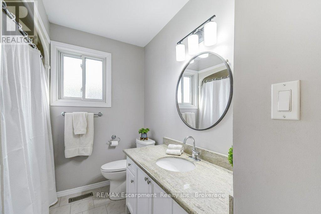 19 National Drive, Hamilton, Ontario  L8G 5C3 - Photo 31 - X12560212