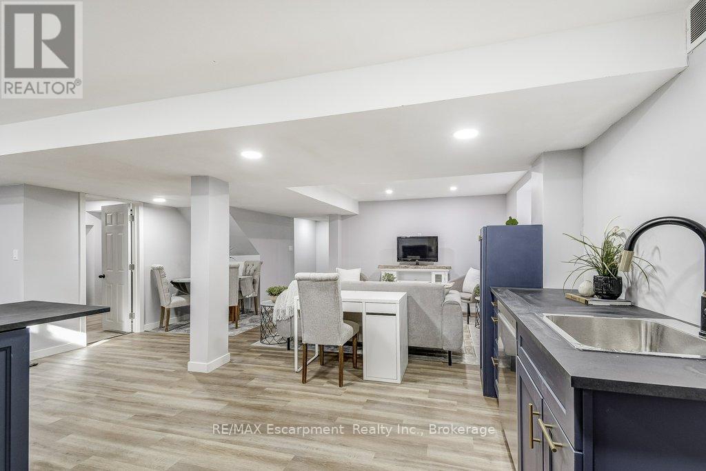 19 National Drive, Hamilton, Ontario  L8G 5C3 - Photo 35 - X12560212