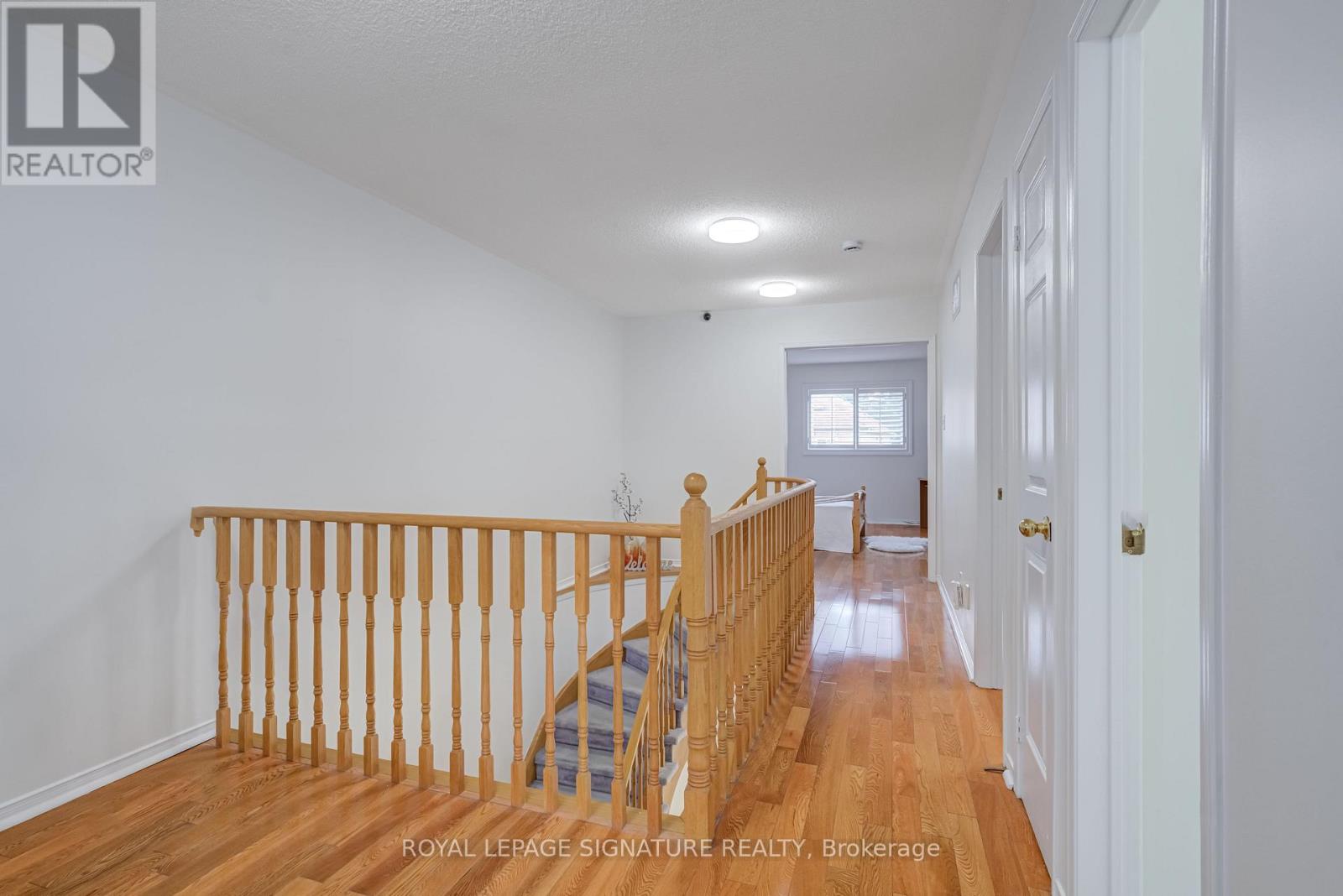 61 Cedarwood Crescent, Brampton, Ontario  L6X 4J9 - Photo 25 - W12559946