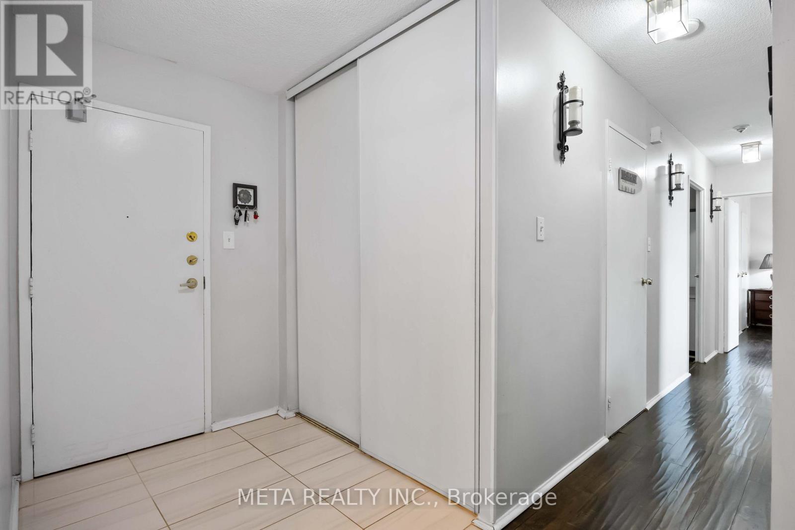 604 - 236 Albion Road, Toronto, Ontario  M9W 6A6 - Photo 4 - W12559962