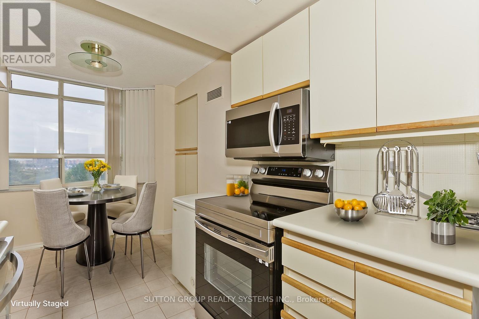 804 - 30 Malta Avenue, Brampton, Ontario  L6V 4A4 - Photo 19 - W12559980