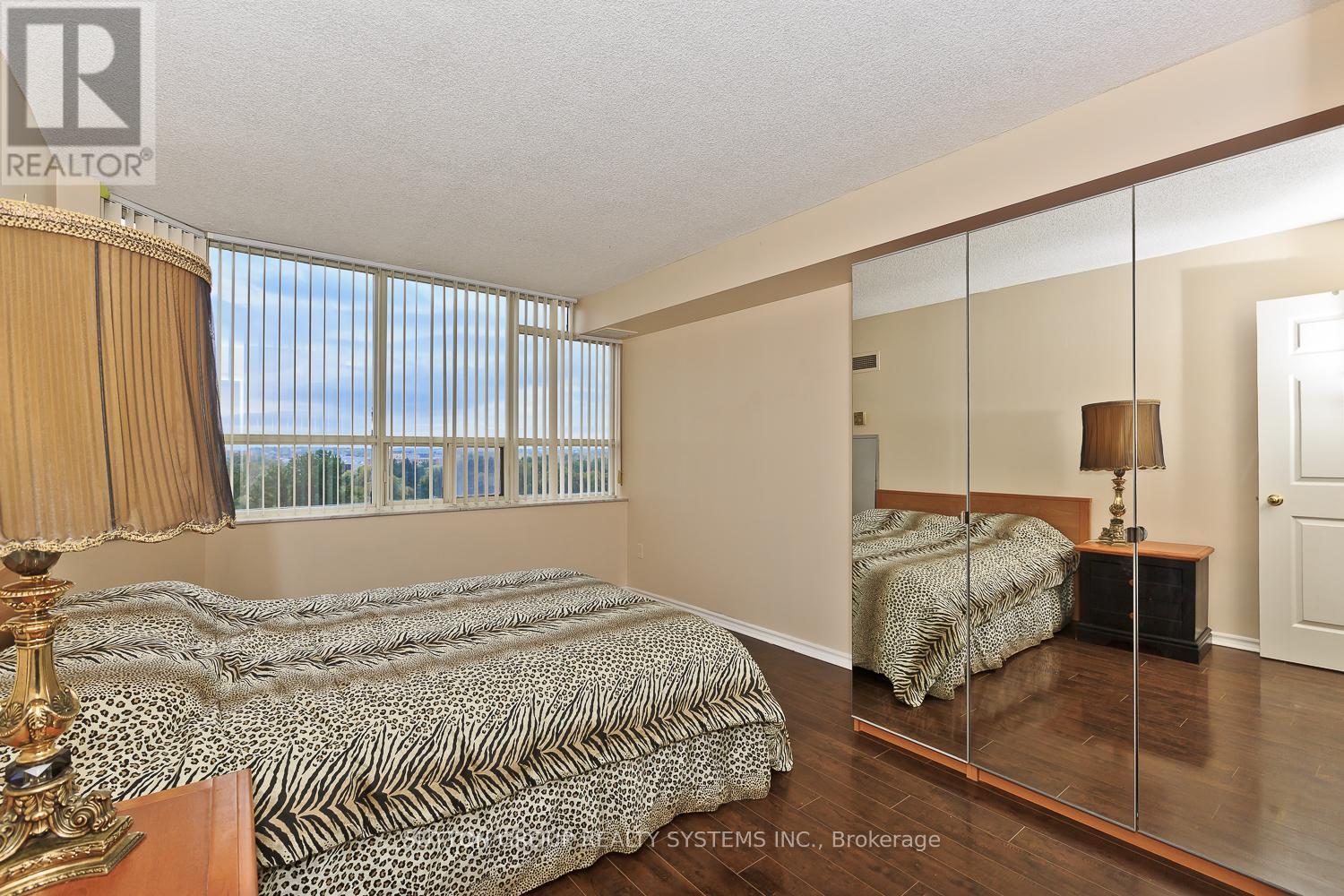 804 - 30 Malta Avenue, Brampton, Ontario  L6V 4A4 - Photo 21 - W12559980