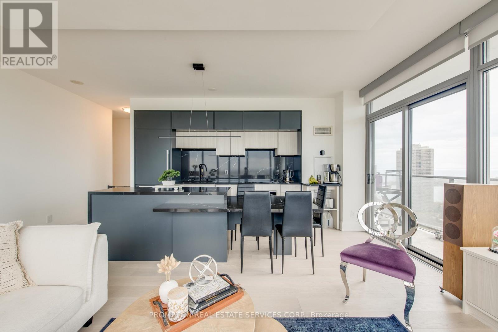 3010 - 105 The Queensway, Toronto, Ontario  M6S 5B5 - Photo 5 - W12559990