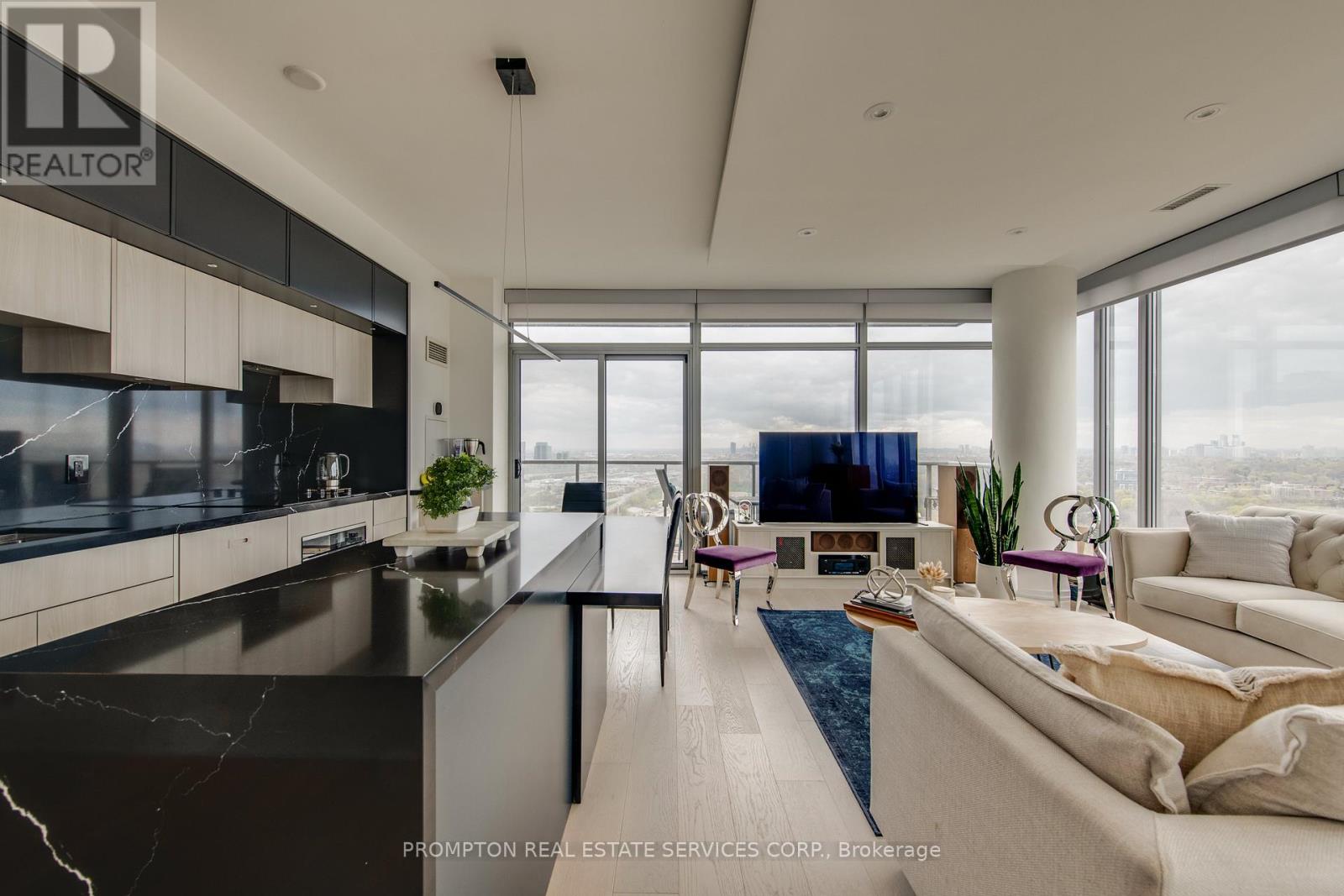 3010 - 105 The Queensway, Toronto, Ontario  M6S 5B5 - Photo 6 - W12559990