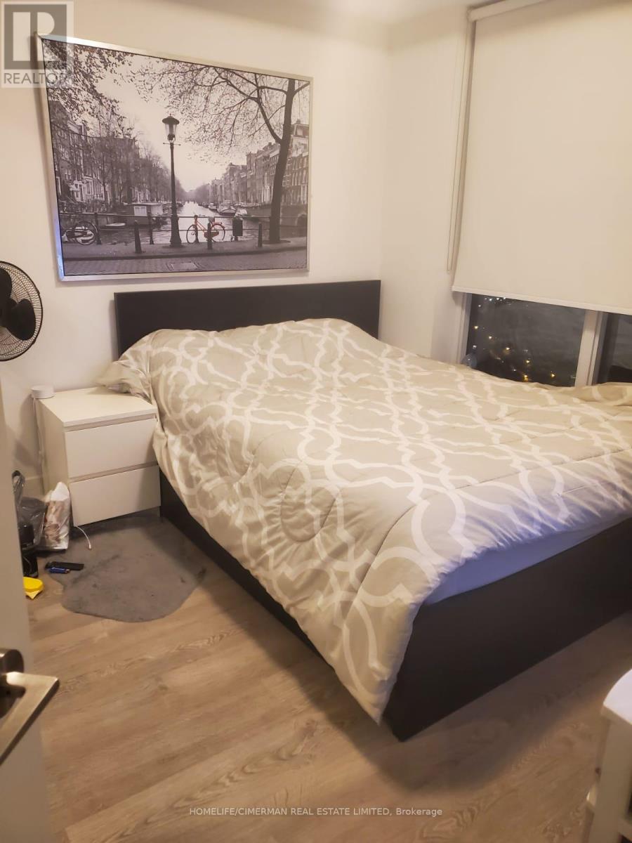 3120 - 9 Mabelle Avenue, Toronto, Ontario  M9A 0E1 - Photo 3 - W12560038