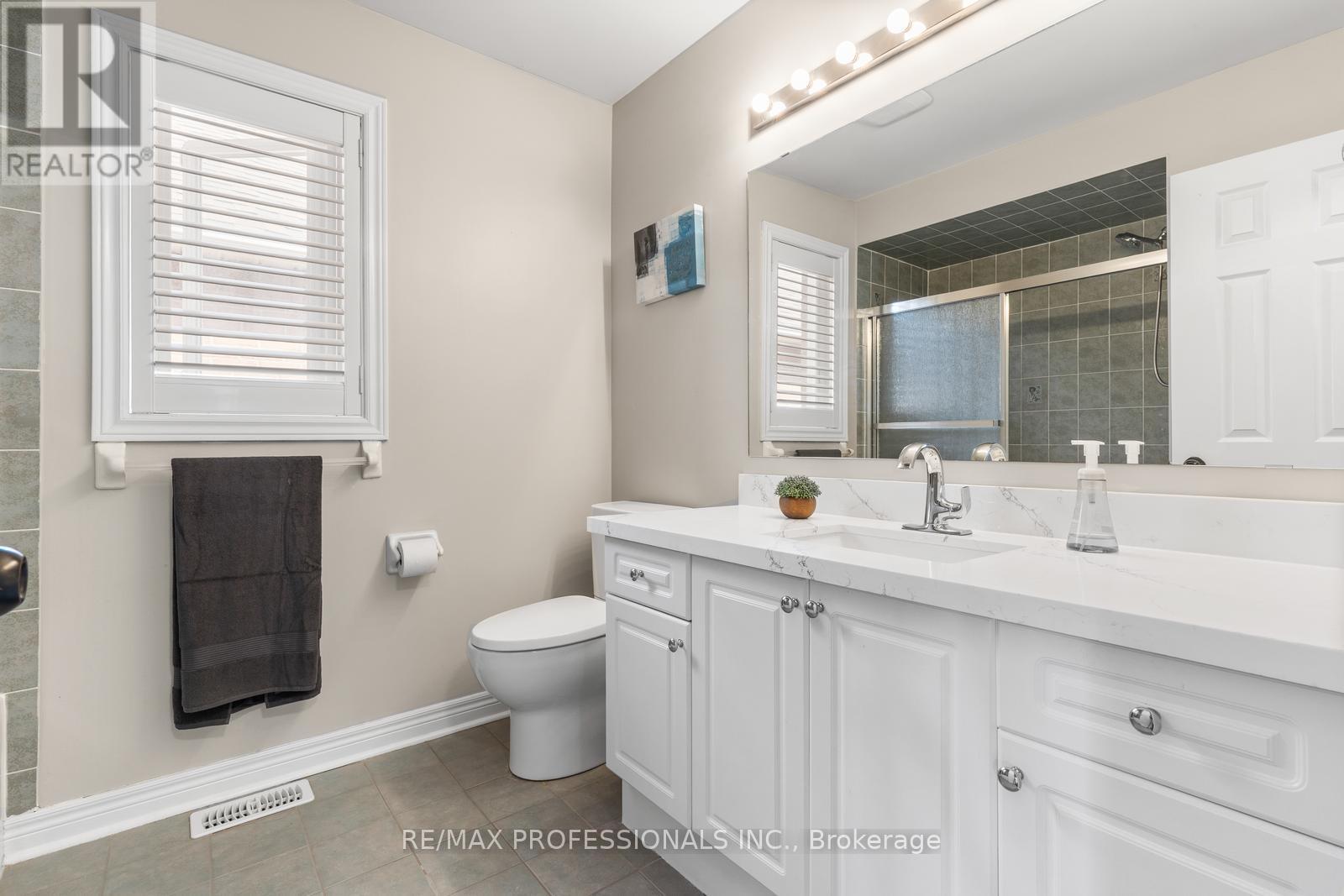 4797 Half Moon Grove, Mississauga, Ontario  L5M 7R7 - Photo 22 - W12560094