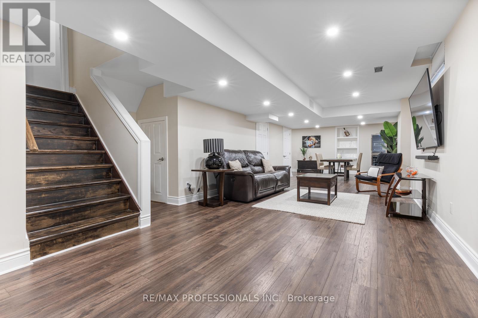 4797 Half Moon Grove, Mississauga, Ontario  L5M 7R7 - Photo 31 - W12560094