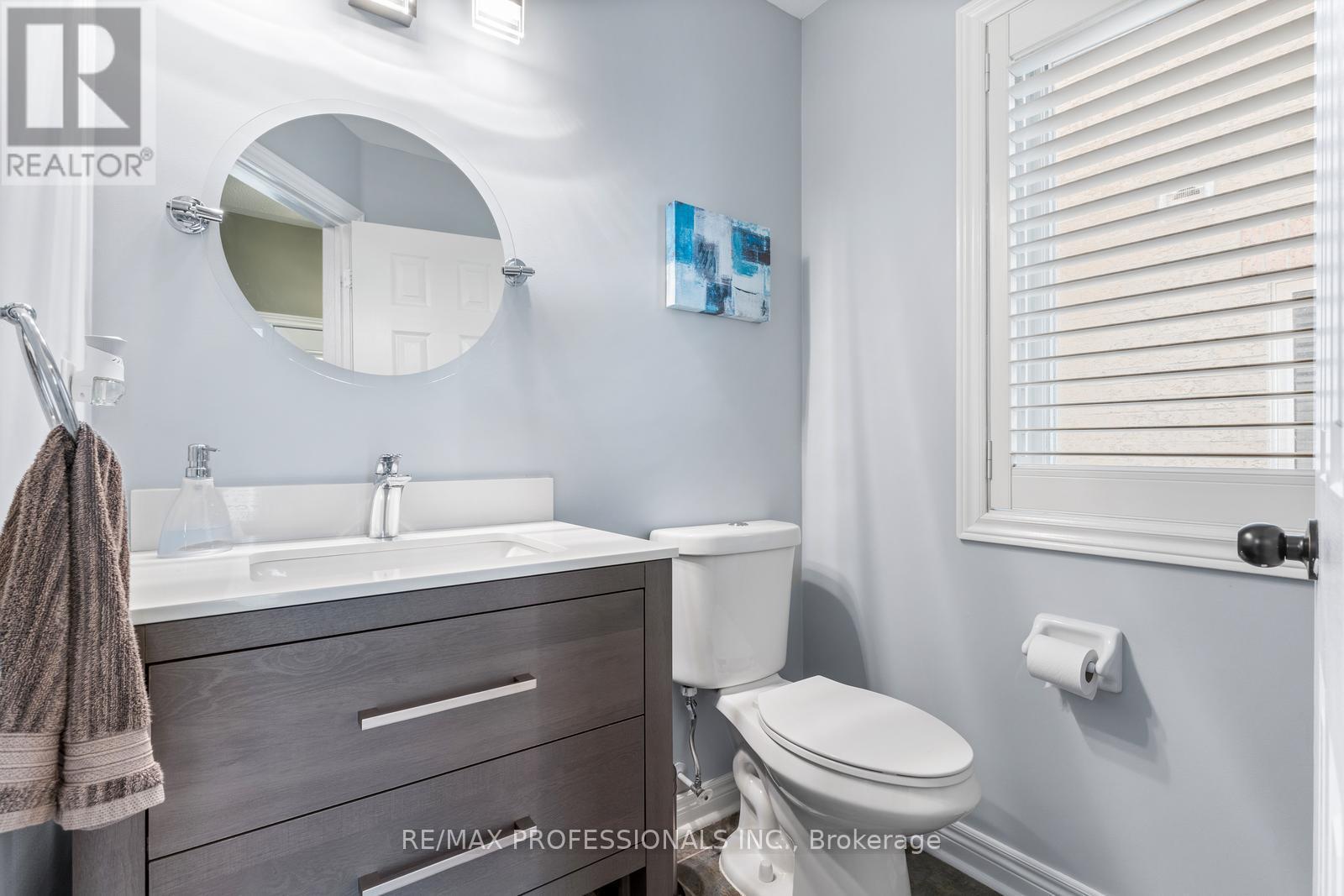 4797 Half Moon Grove, Mississauga, Ontario  L5M 7R7 - Photo 5 - W12560094