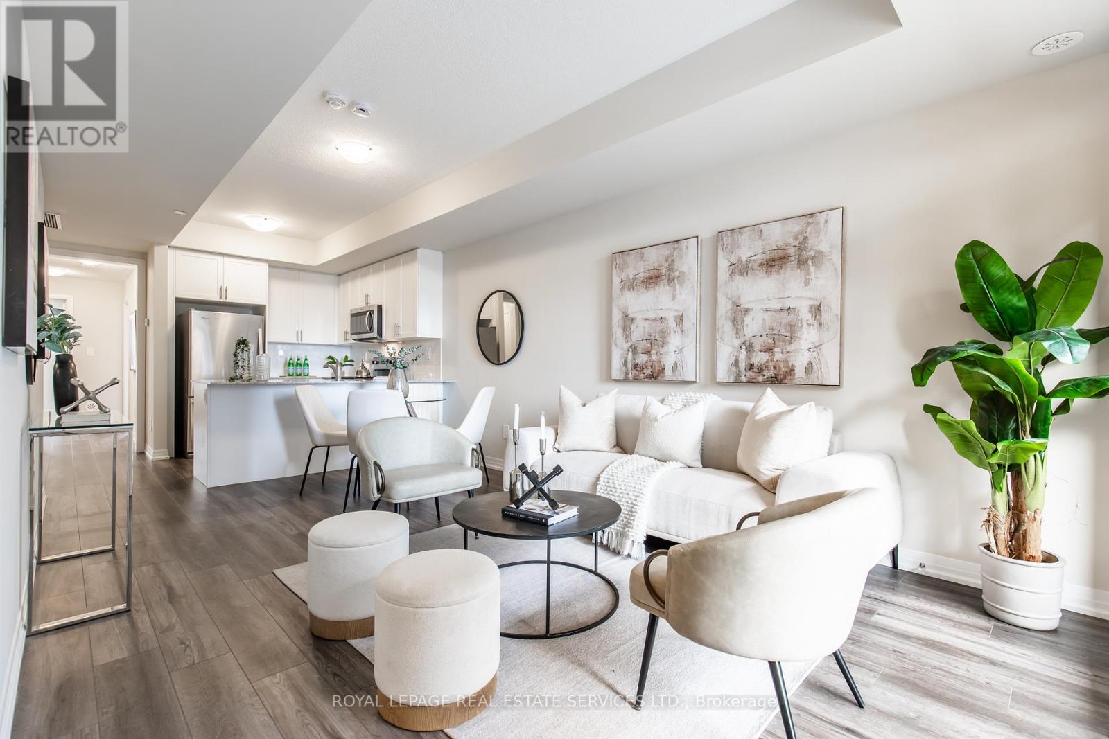 112 - 1597 Rose Way, Milton, Ontario  L9E 1N4 - Photo 11 - W12560108