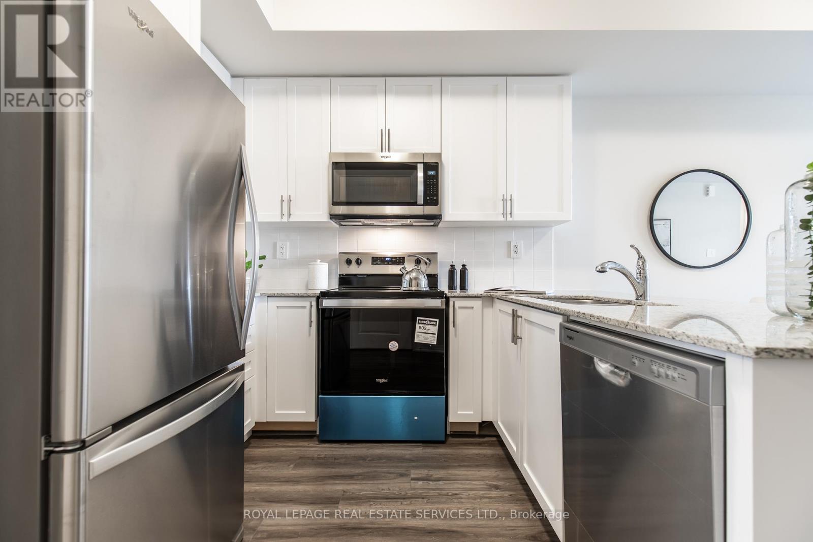 112 - 1597 Rose Way, Milton, Ontario  L9E 1N4 - Photo 24 - W12560108