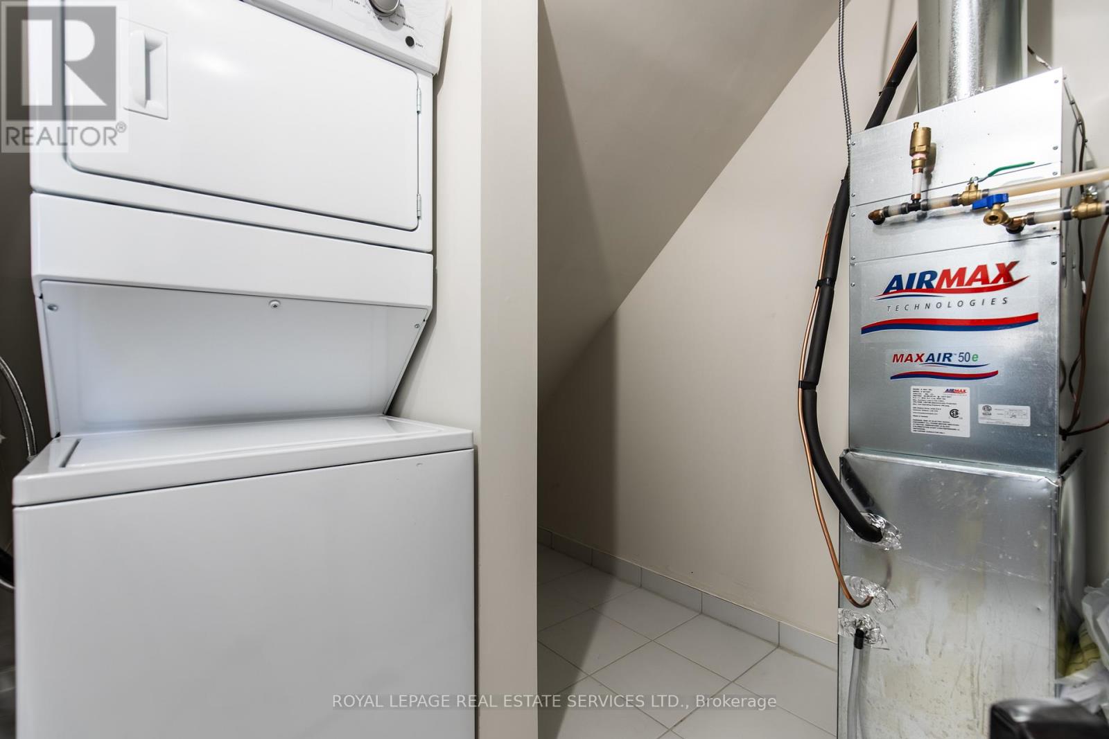 112 - 1597 Rose Way, Milton, Ontario  L9E 1N4 - Photo 30 - W12560108