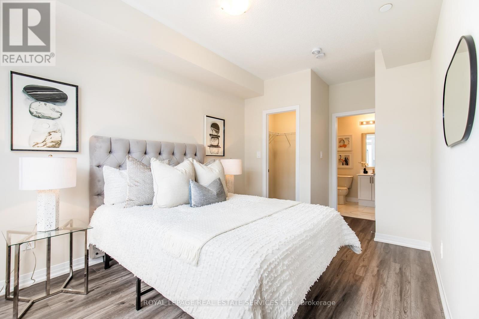 112 - 1597 Rose Way, Milton, Ontario  L9E 1N4 - Photo 42 - W12560108