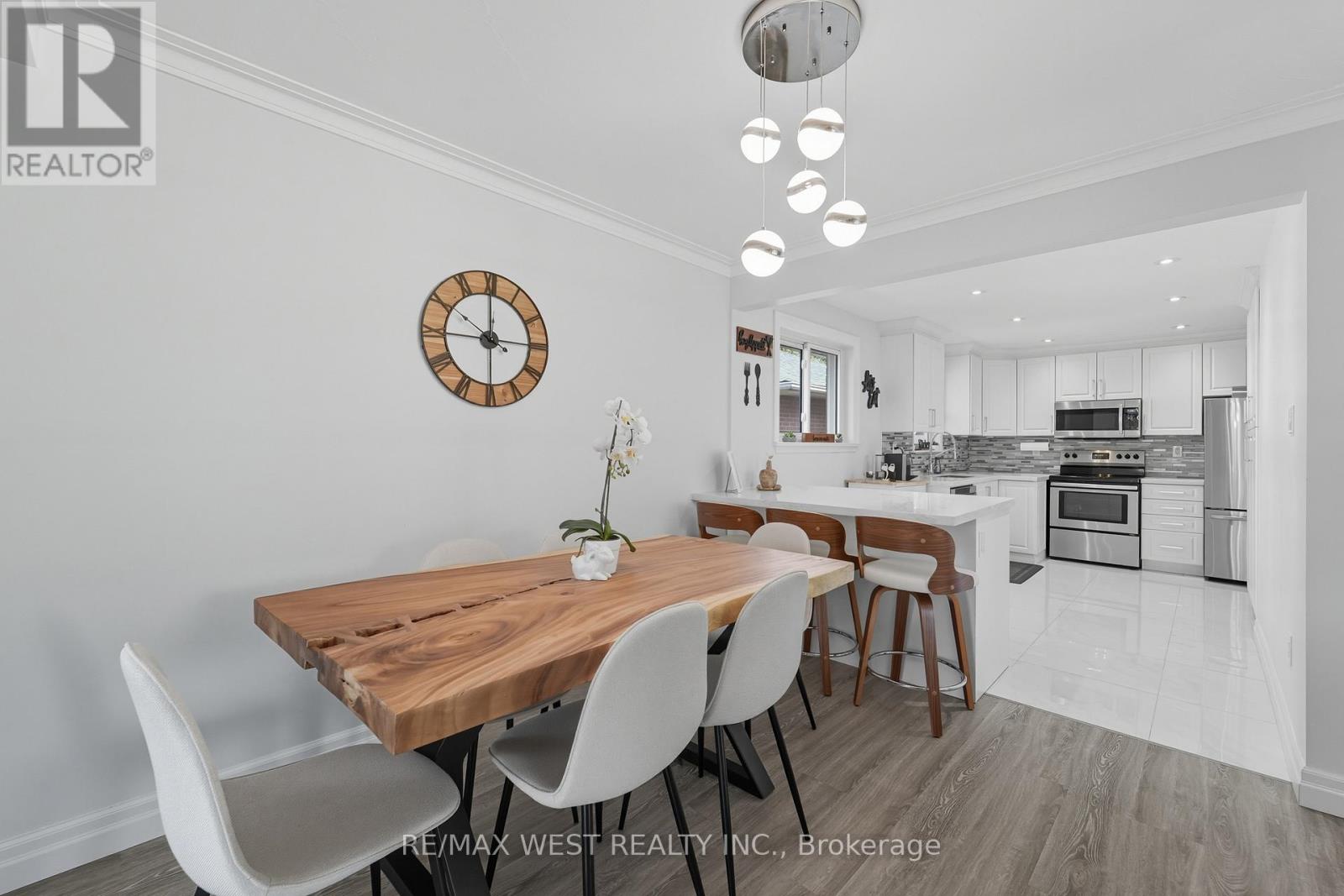 204 Jeffcoat Drive, Toronto, Ontario  M9W 3C9 - Photo 5 - W12560122