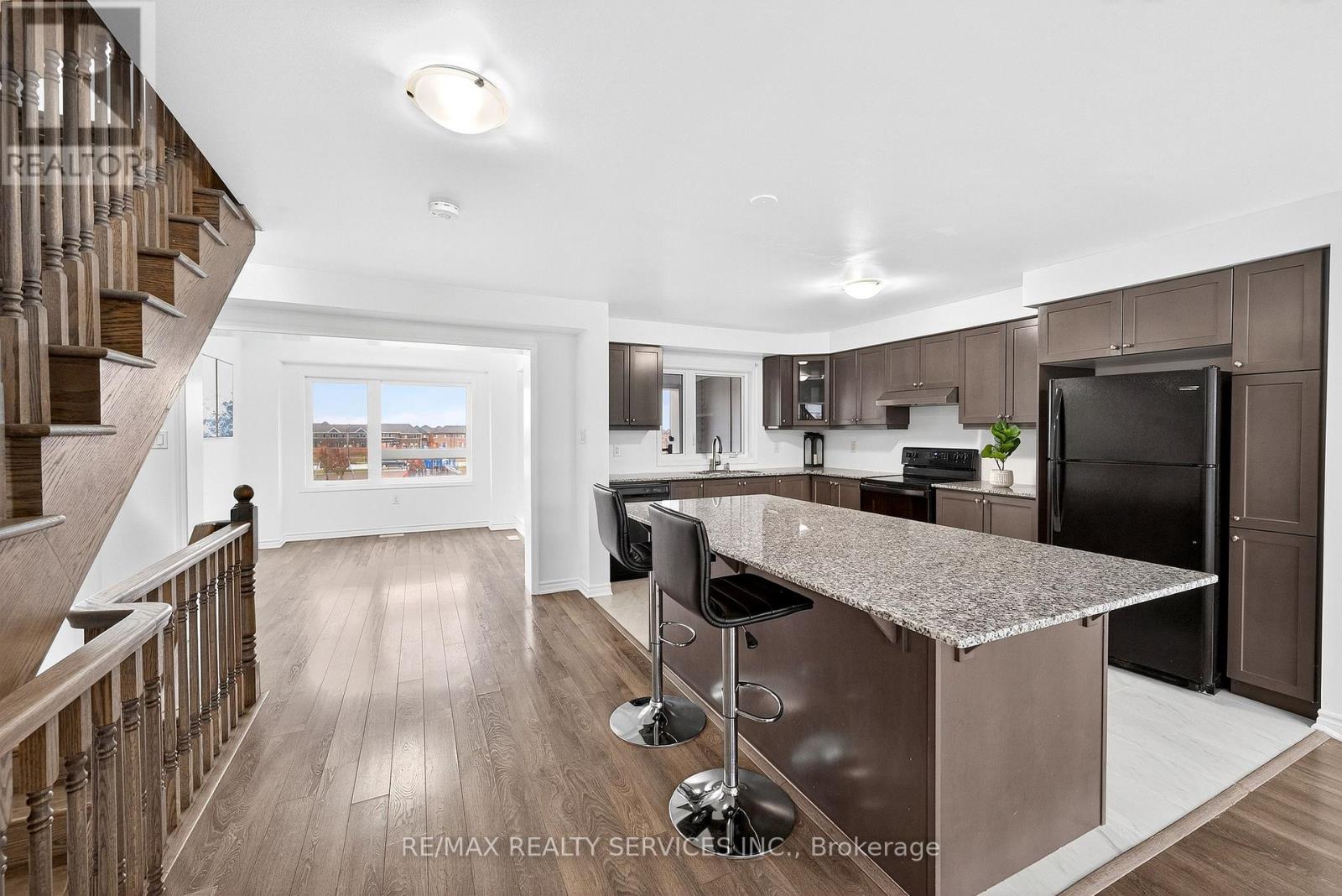 38 Divers Road, Brampton, Ontario  L7A 5C9 - Photo 16 - W12560126