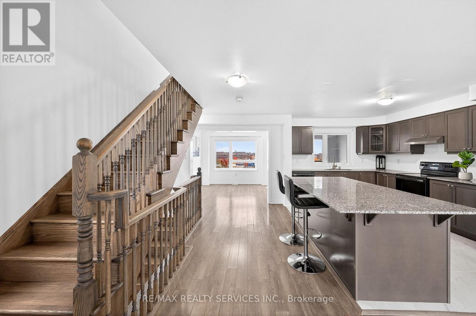 38 Divers Road, Brampton, Ontario  L7A 5C9 - Photo 23 - W12560126