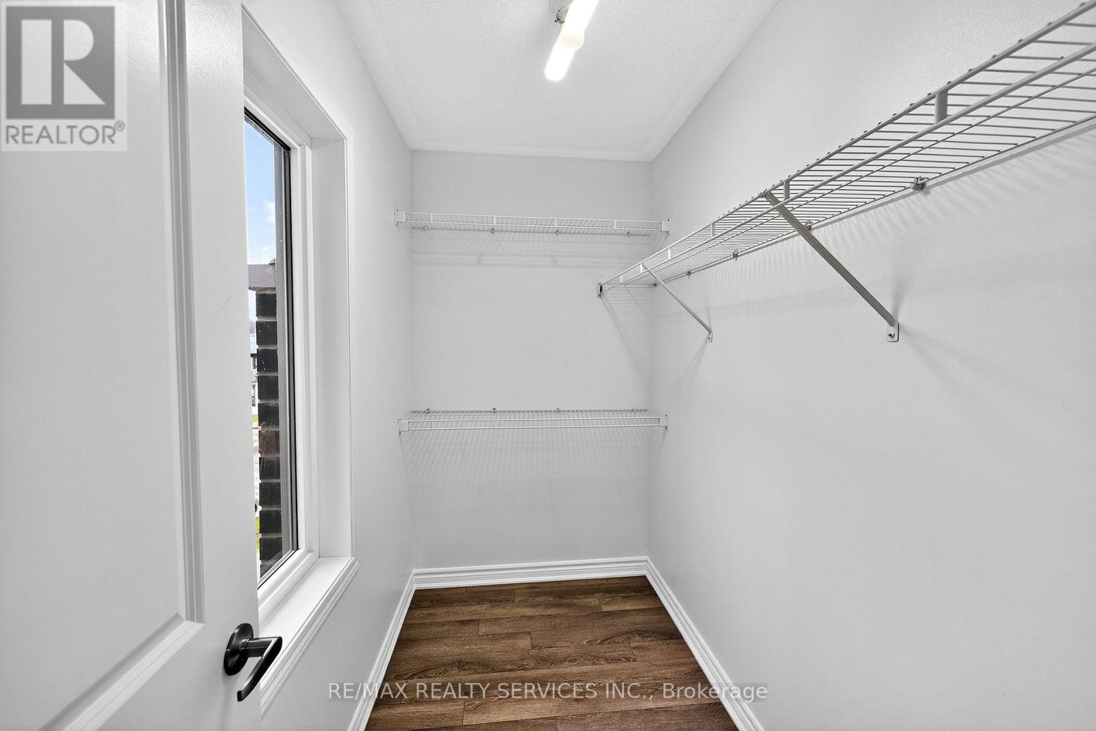 38 Divers Road, Brampton, Ontario  L7A 5C9 - Photo 31 - W12560126