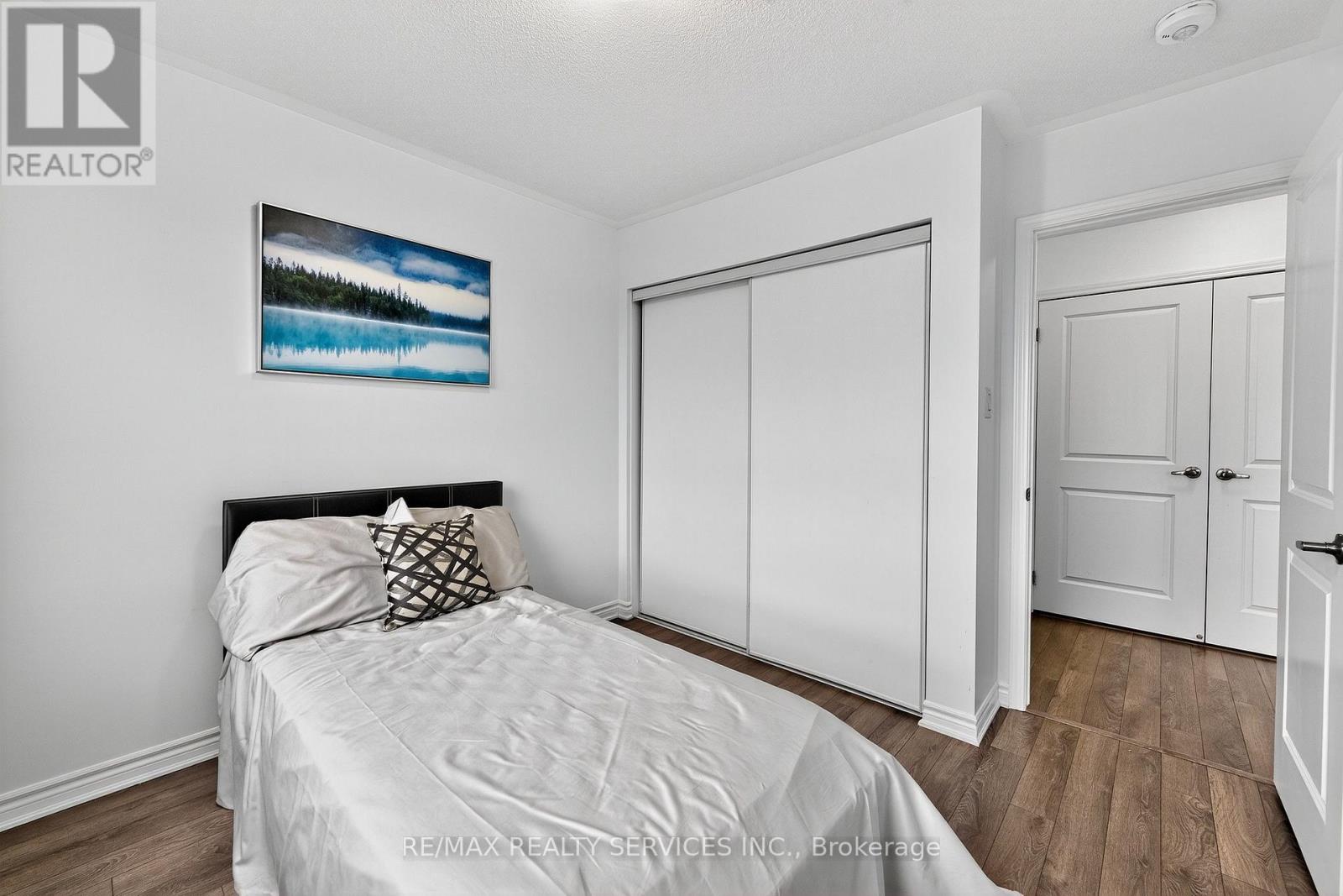 38 Divers Road, Brampton, Ontario  L7A 5C9 - Photo 37 - W12560126