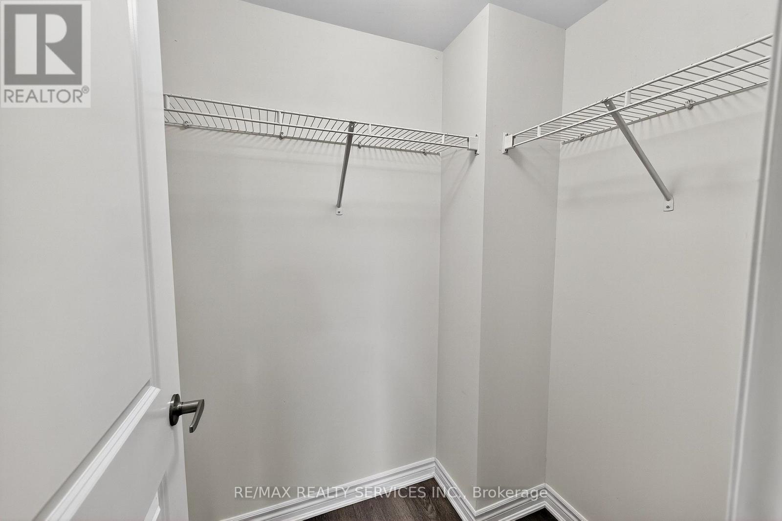 38 Divers Road, Brampton, Ontario  L7A 5C9 - Photo 43 - W12560126