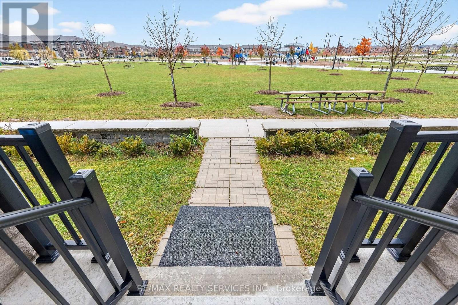 38 Divers Road, Brampton, Ontario  L7A 5C9 - Photo 45 - W12560126