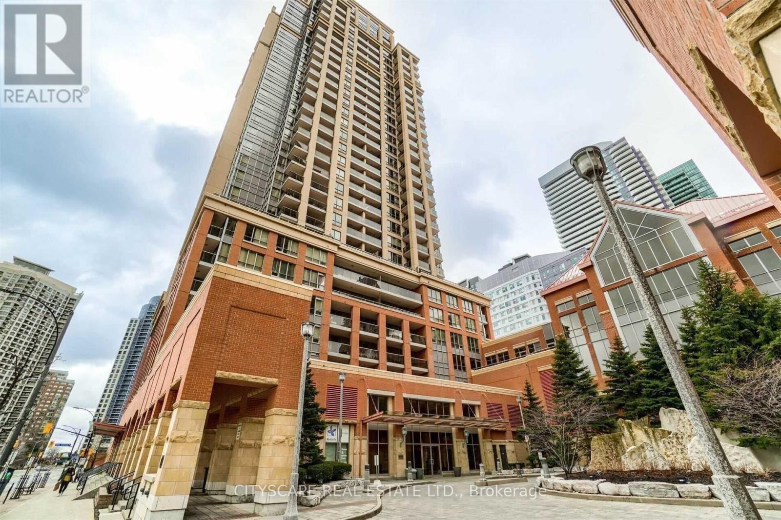 2003 - 4080 LIVING ARTS DRIVE, Mississauga, Ontario