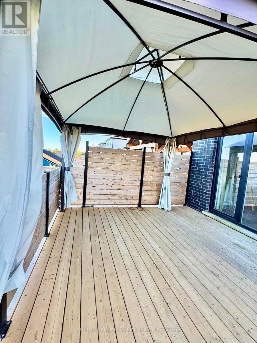 19 Alexander Circle, Strathroy-Caradoc, Ontario  N7G 0B4 - Photo 29 - X12535950