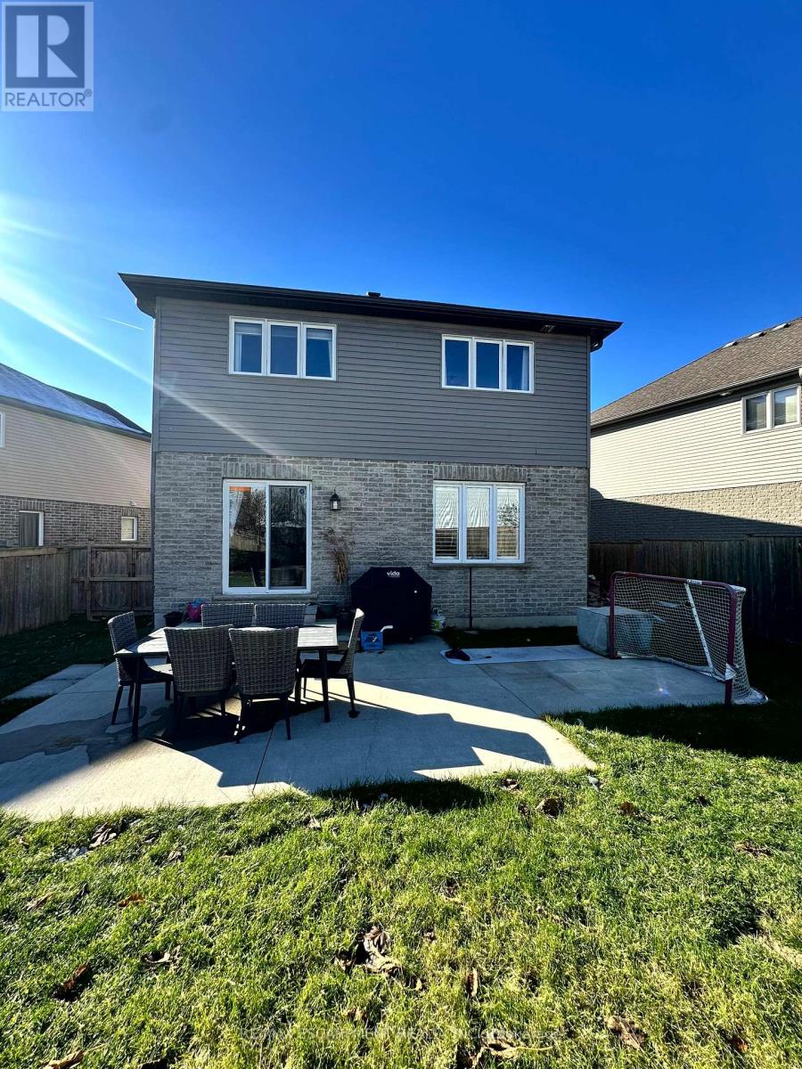 32 Langrell Avenue, Tillsonburg, Ontario  N4G 5X8 - Photo 40 - X12542834