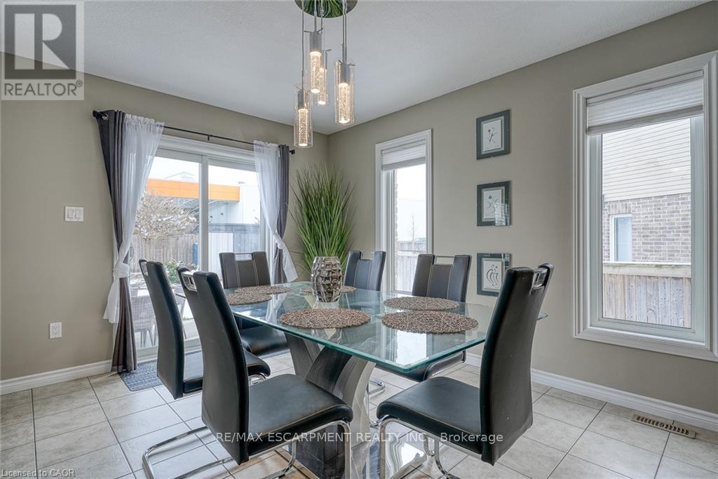 32 Langrell Avenue, Tillsonburg, Ontario  N4G 5X8 - Photo 14 - X12542834