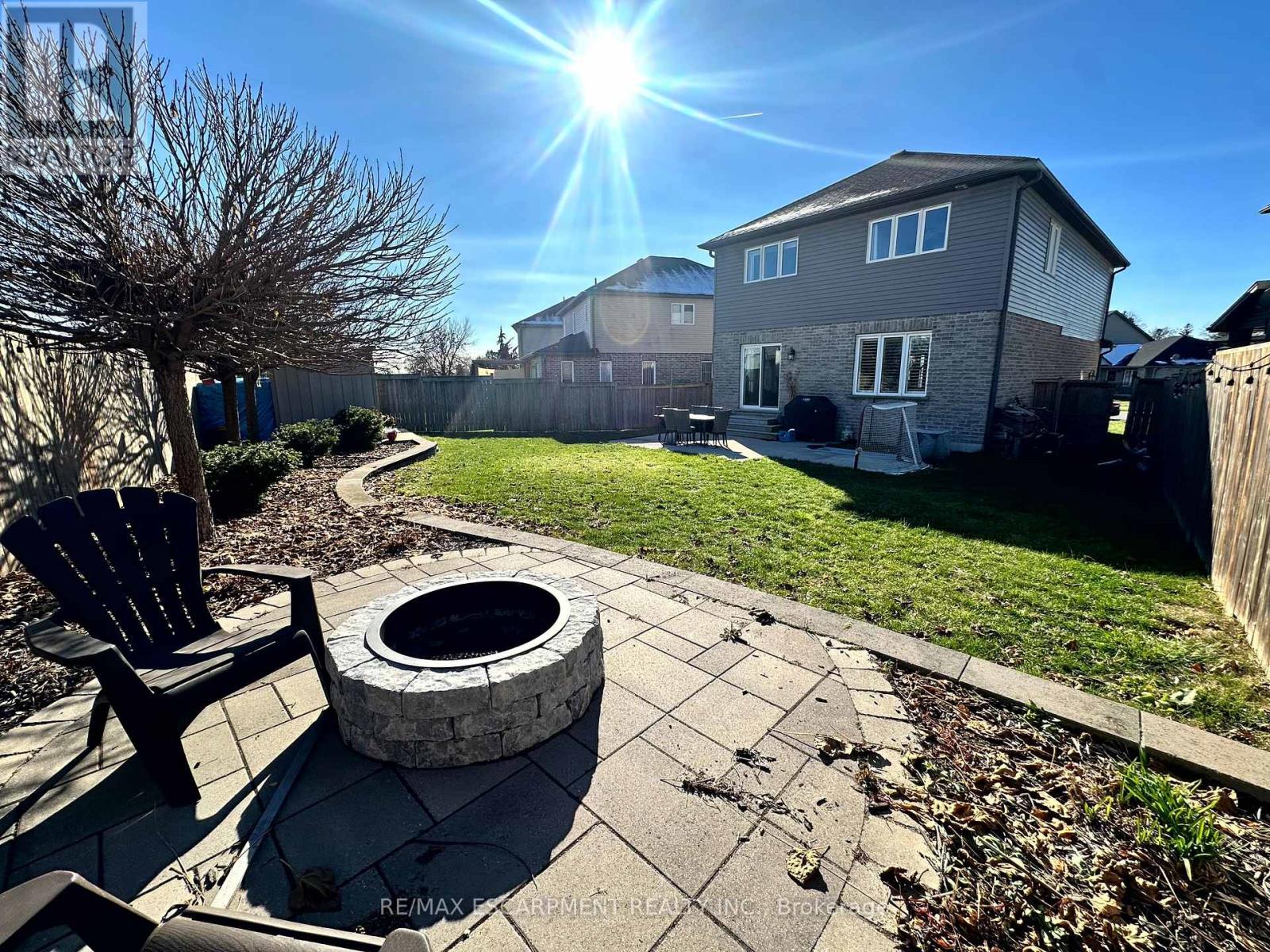 32 Langrell Avenue, Tillsonburg, Ontario  N4G 5X8 - Photo 41 - X12542834