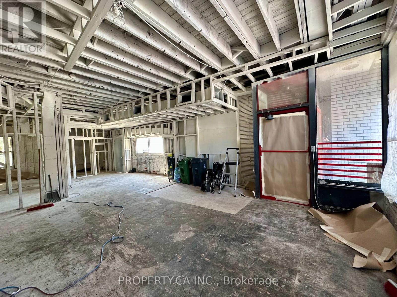 1159 Davenport Road, Toronto, Ontario  M6H 2G4 - Photo 7 - C12452419