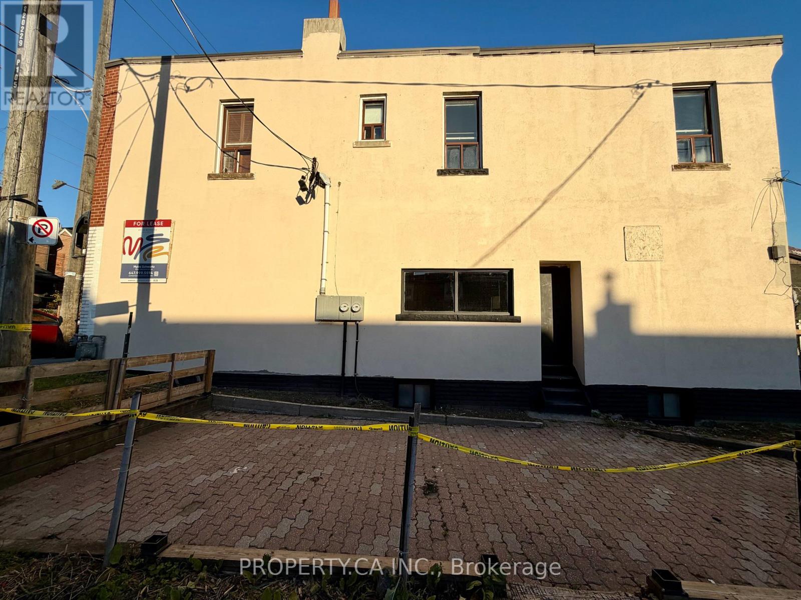 1159 Davenport Road, Toronto, Ontario  M6H 2G4 - Photo 2 - C12452419