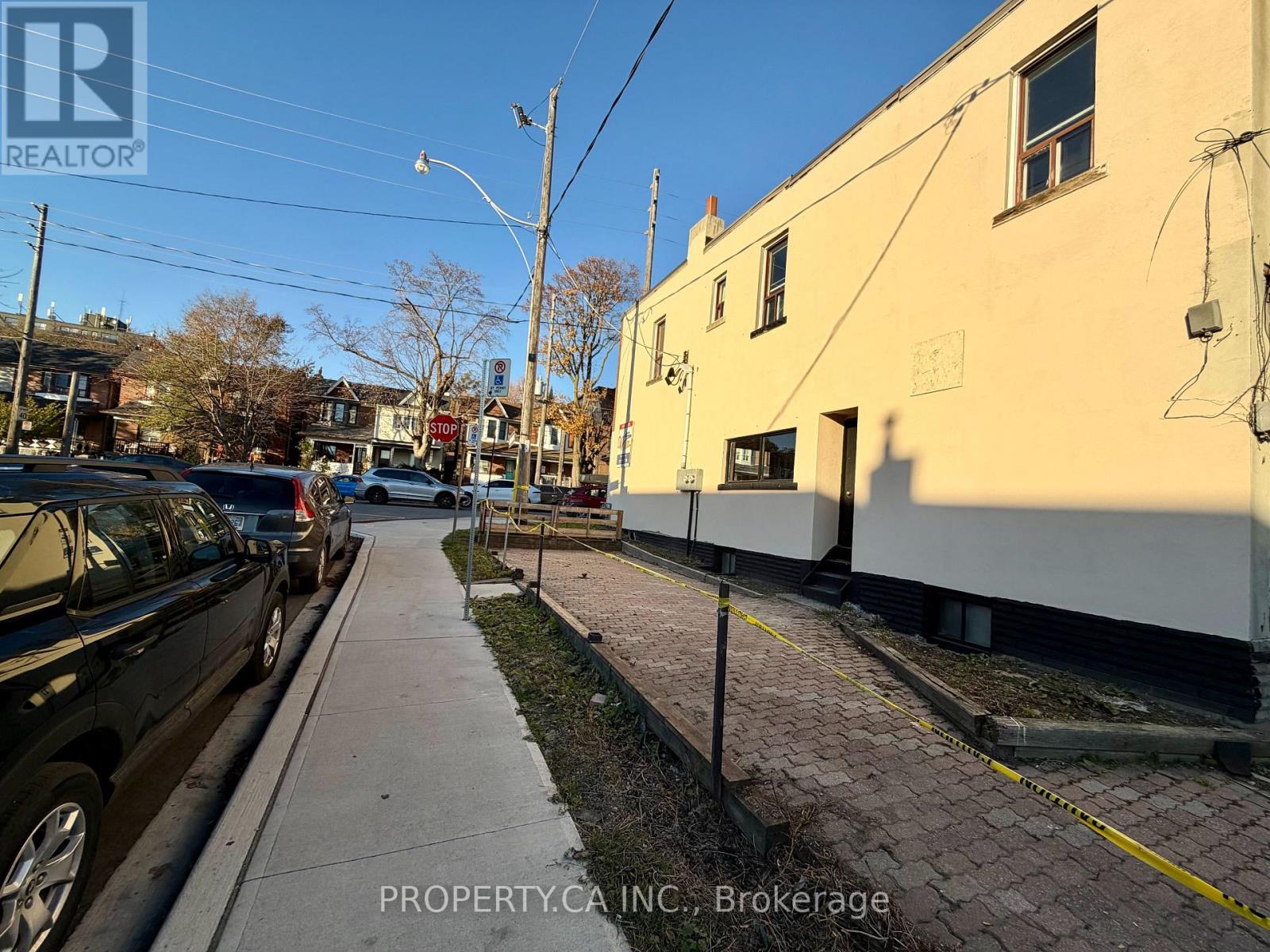 1159 Davenport Road, Toronto, Ontario  M6H 2G4 - Photo 3 - C12452419