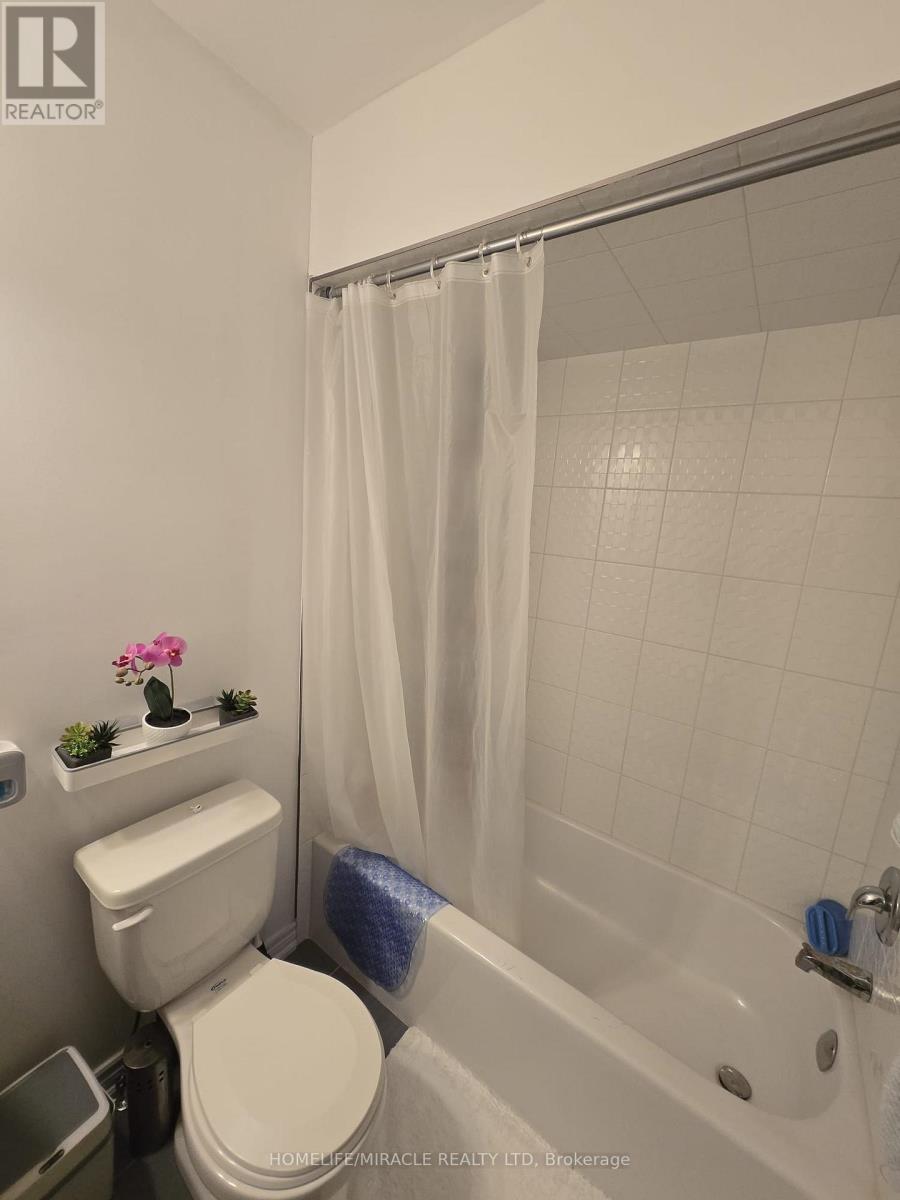 27 - 1 Leggott Avenue, Barrie, Ontario  L4M 0K7 - Photo 6 - S12499108