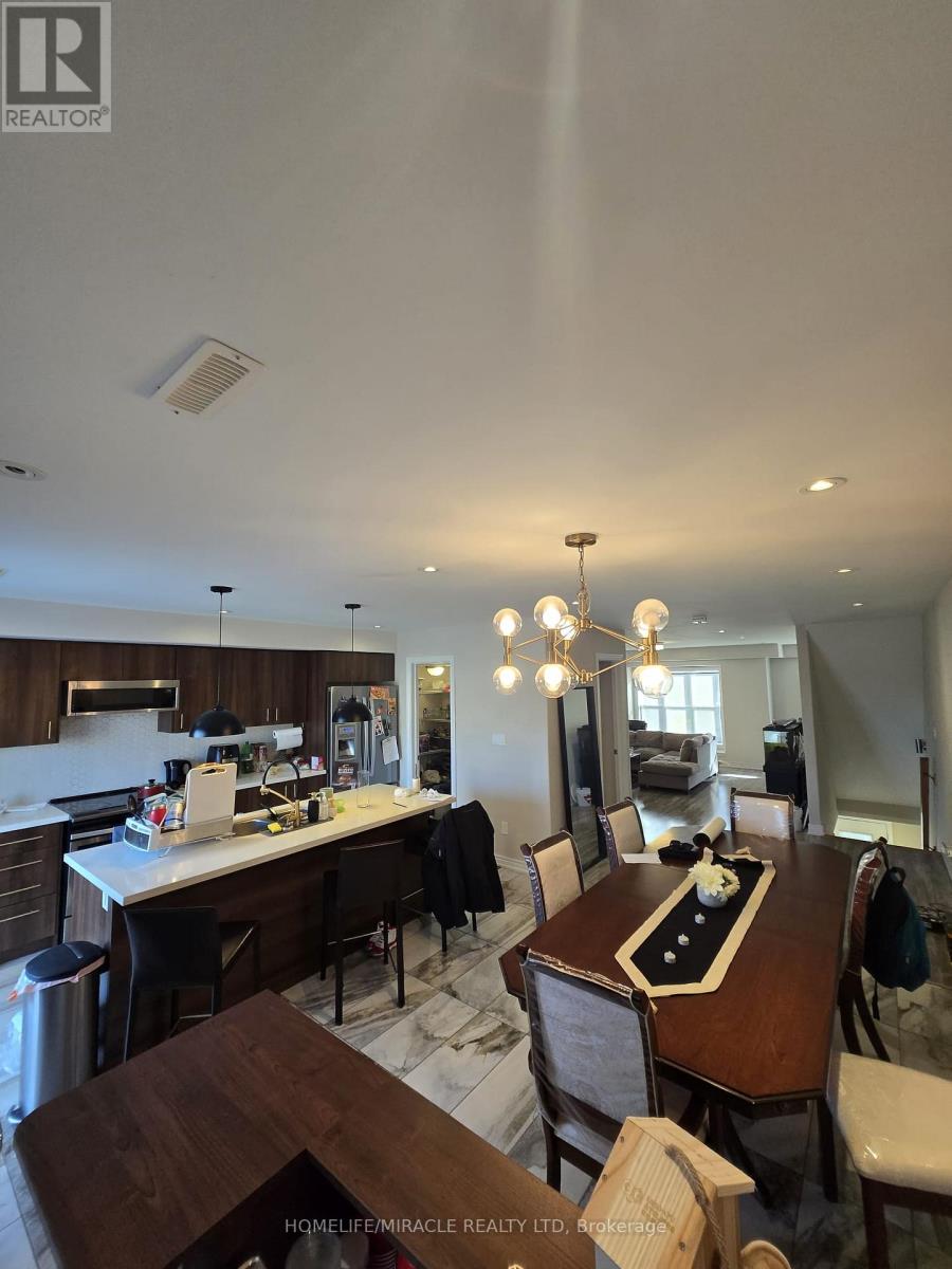 27 - 1 Leggott Avenue, Barrie, Ontario  L4M 0K7 - Photo 9 - S12499108