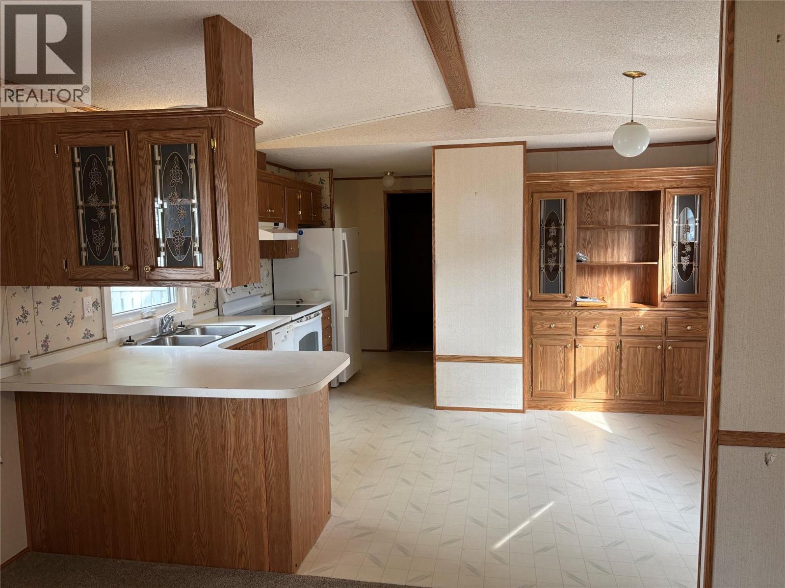 724 Innes Avenue S Unit# 63, Cranbrook, British Columbia V1C 2A5 - Photo 5 - 10369640