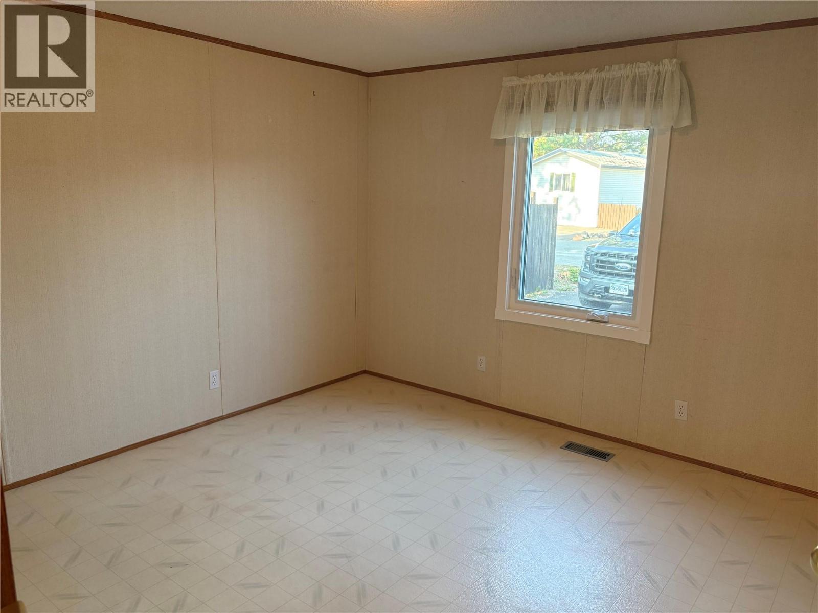 724 Innes Avenue S Unit# 63, Cranbrook, British Columbia V1C 2A5 - Photo 9 - 10369640