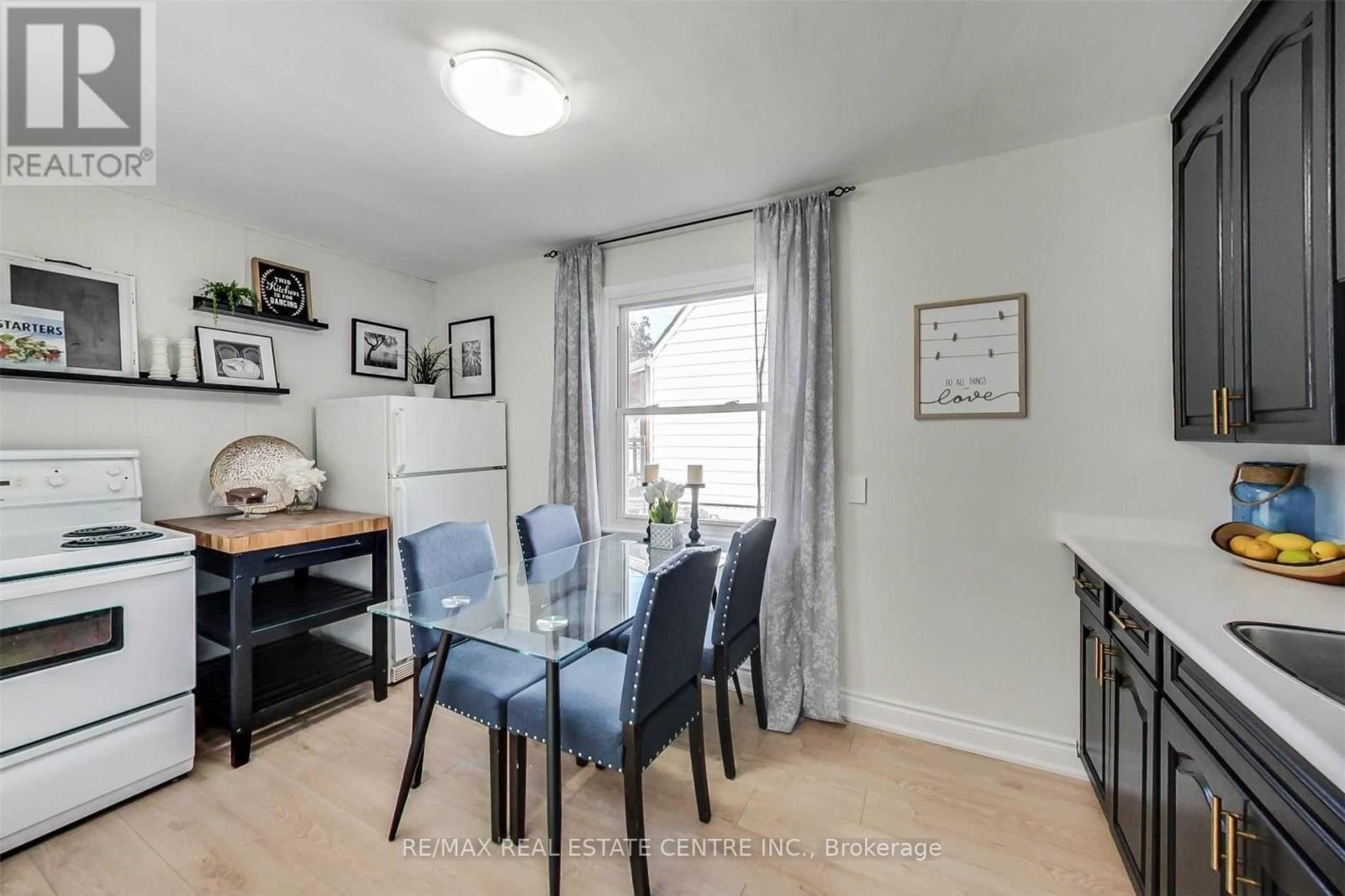 25 Hayes Avenue, Hamilton, Ontario  L8H 1M3 - Photo 11 - X12559984