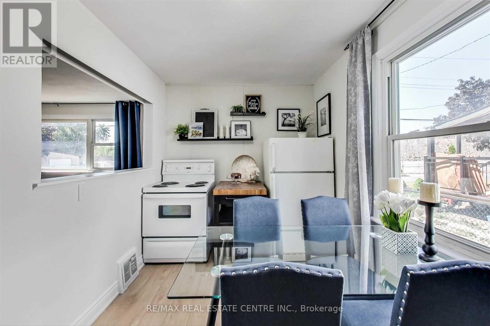 25 Hayes Avenue, Hamilton, Ontario  L8H 1M3 - Photo 12 - X12559984