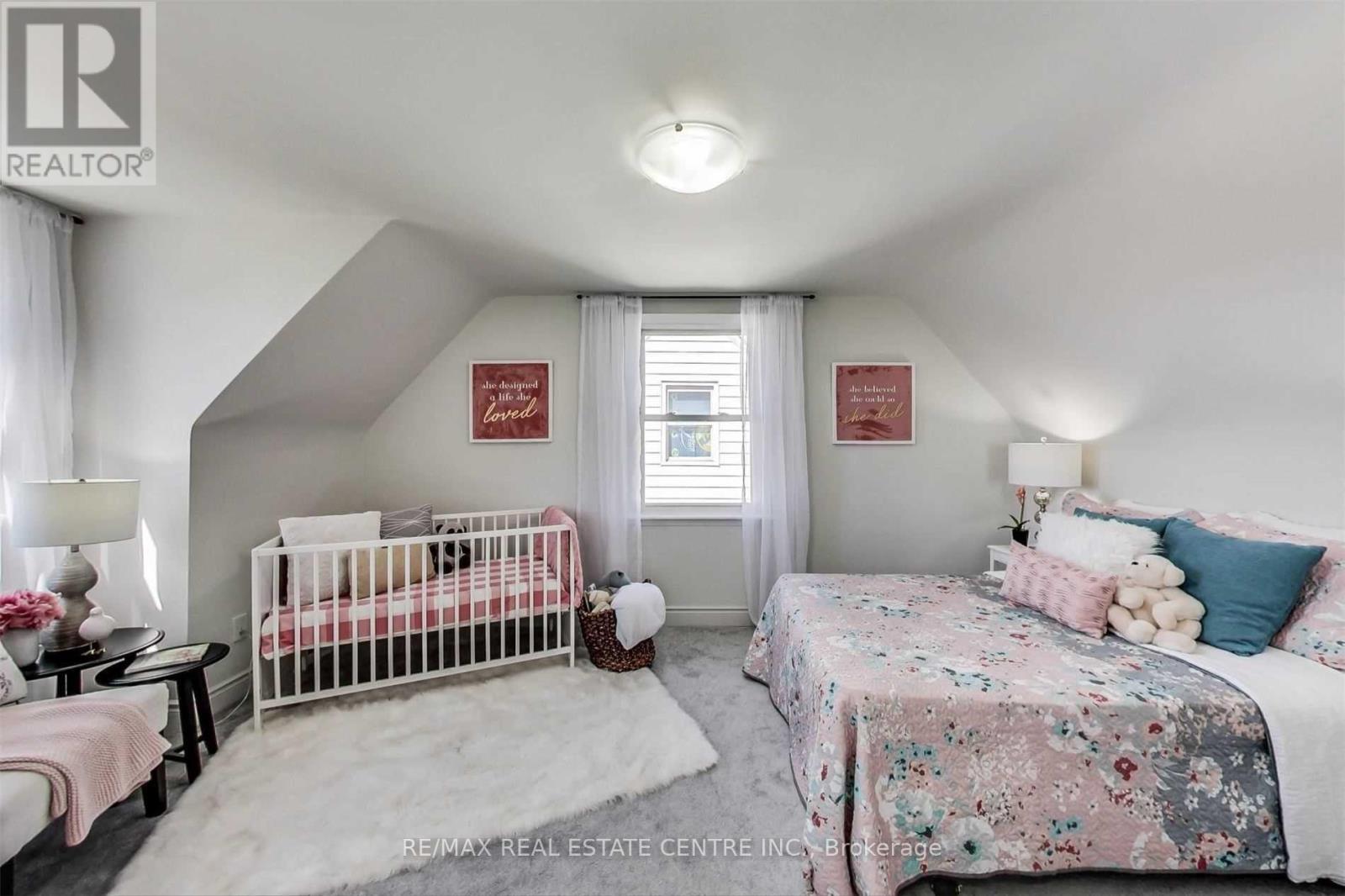 25 Hayes Avenue, Hamilton, Ontario  L8H 1M3 - Photo 22 - X12559984