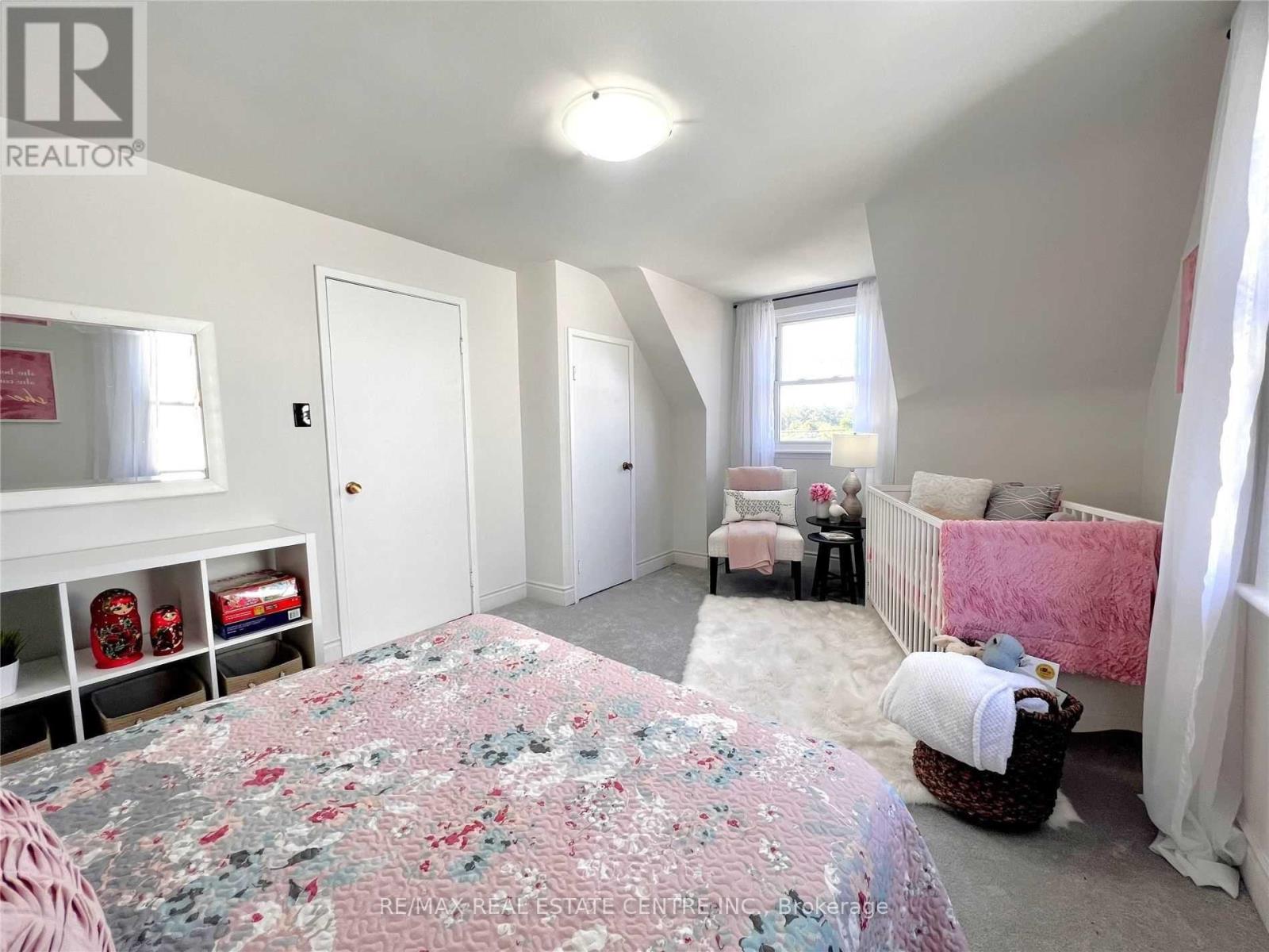 25 Hayes Avenue, Hamilton, Ontario  L8H 1M3 - Photo 24 - X12559984