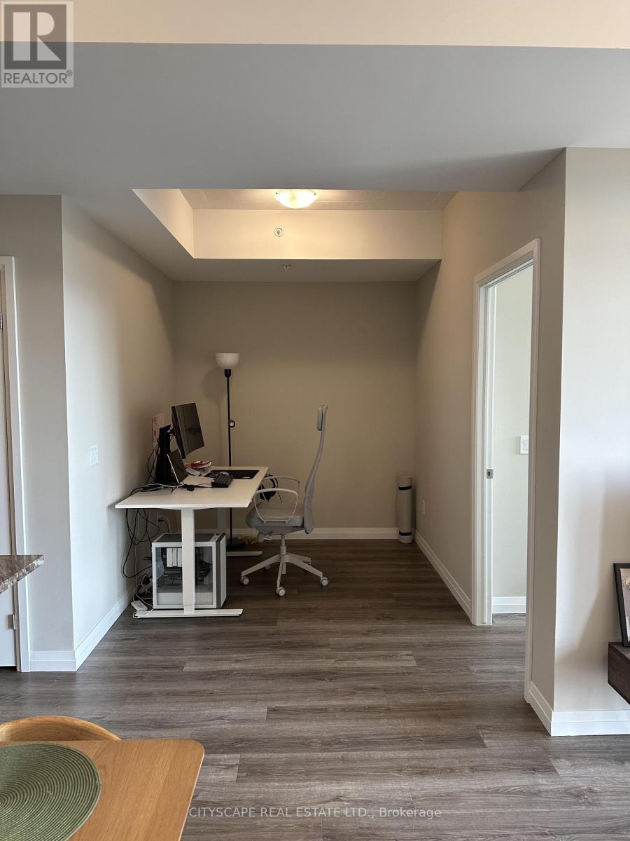 2007 - 108 Garment Street, Kitchener, Ontario  N2G 0E2 - Photo 8 - X12560024