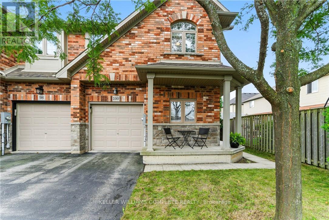 100 FALL FAIR WAY, Hamilton, Ontario