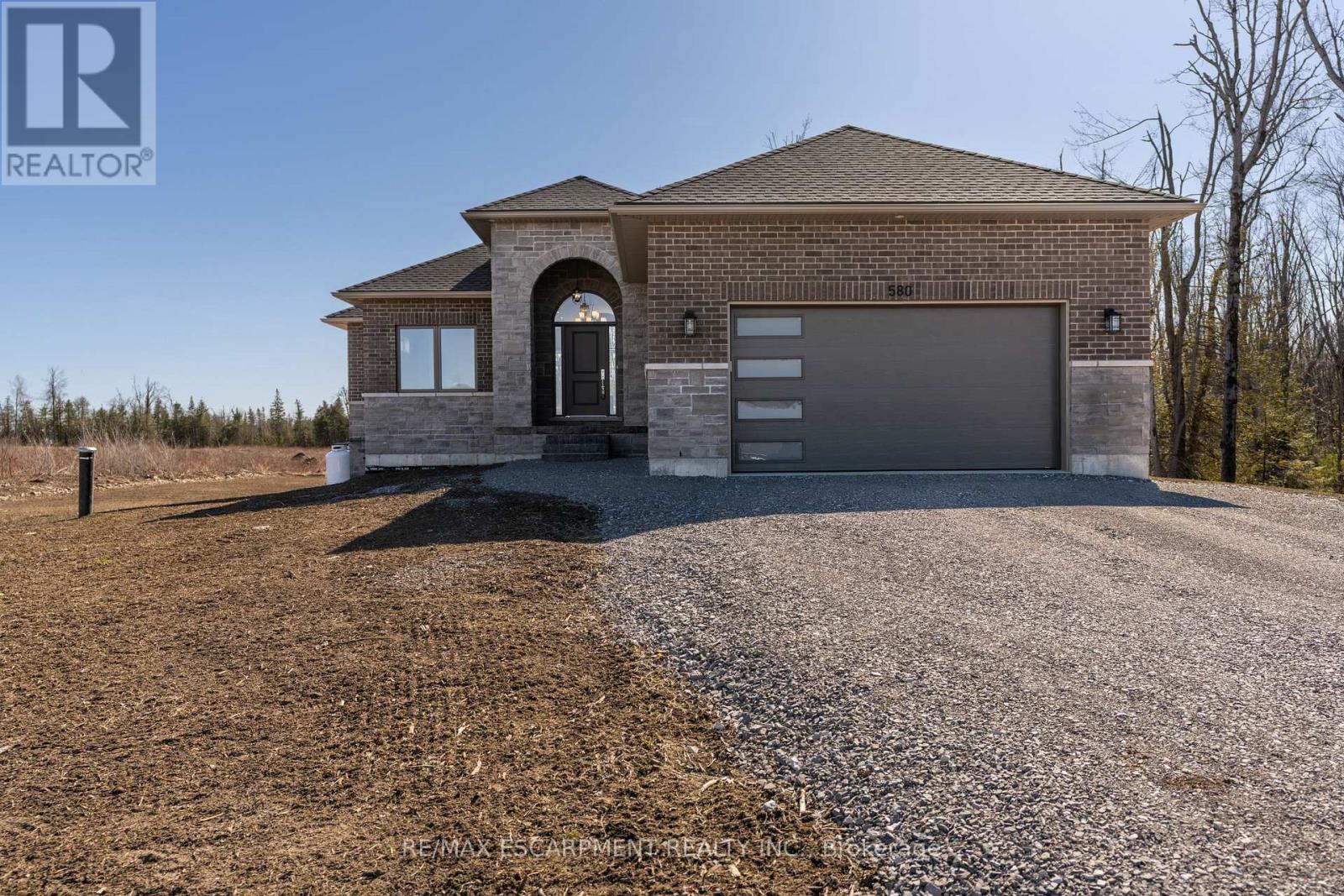 580 Patterson Road, Kawartha Lakes, Ontario  K0M 1N0 - Photo 4 - X12560142