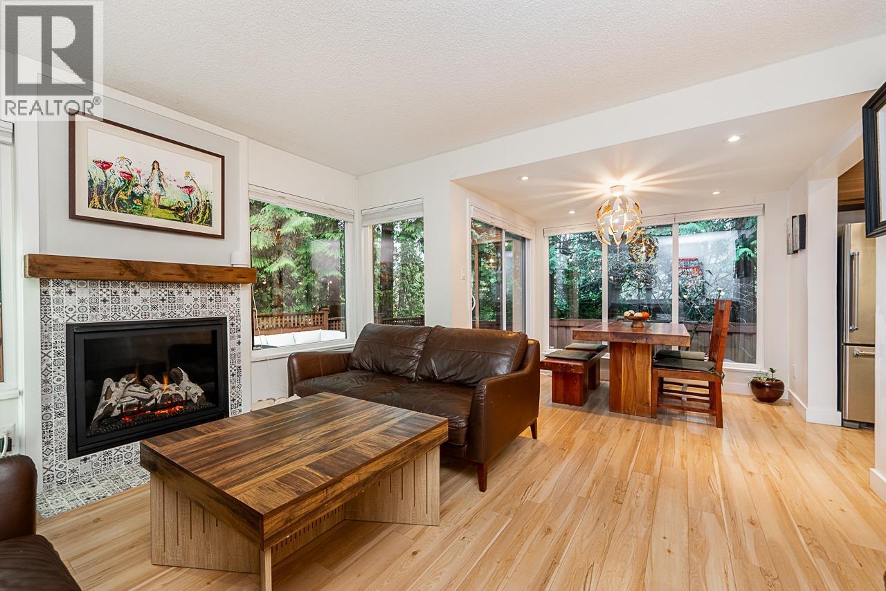 4790 Fernglen Place, Burnaby, British Columbia  V5G 3W1 - Photo 17 - R3068805