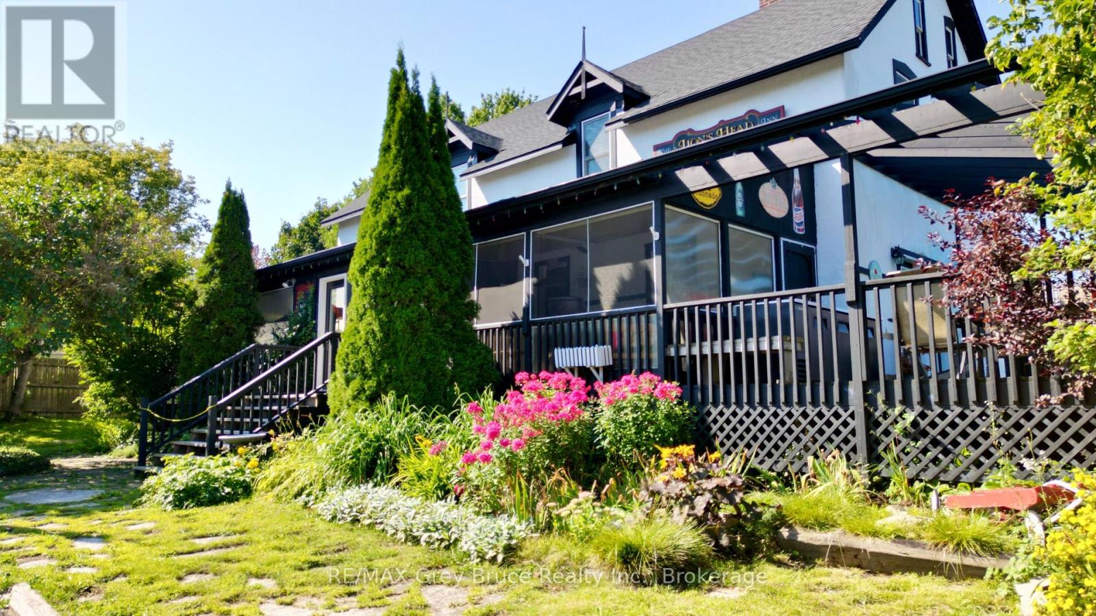8 Helen Street, Northern Bruce Peninsula, Ontario  N0H 1W0 - Photo 17 - X12378159