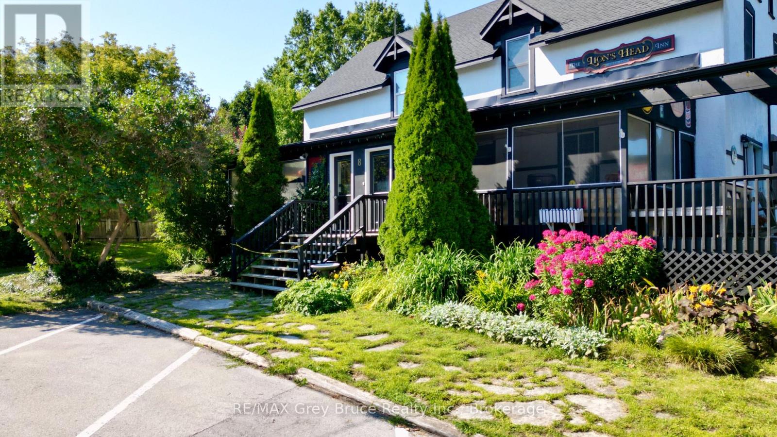 8 Helen Street, Northern Bruce Peninsula, Ontario  N0H 1W0 - Photo 16 - X12378159