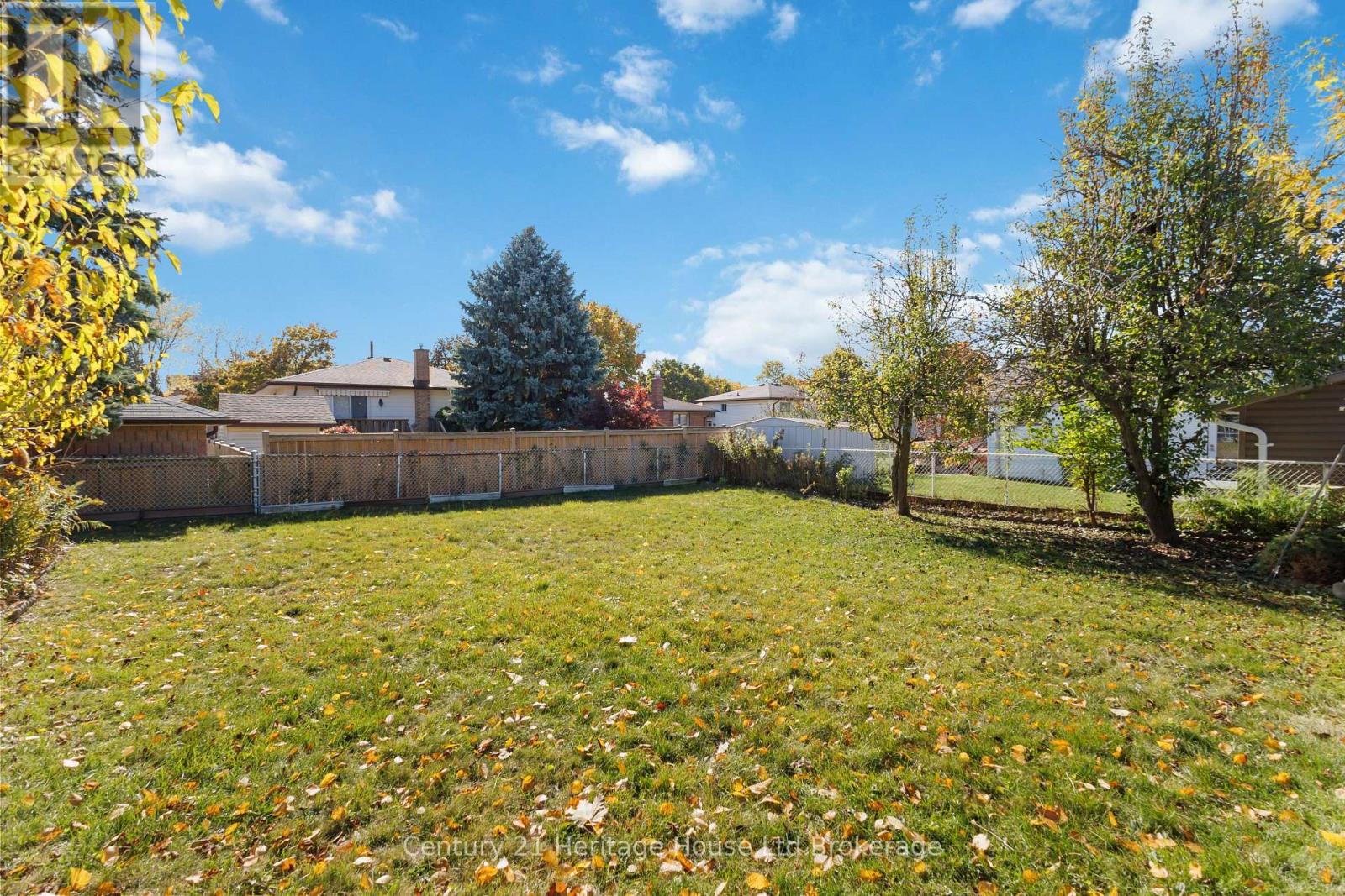 154 Rosamond Crescent, London South, Ontario  N6E 2M9 - Photo 28 - X12560244