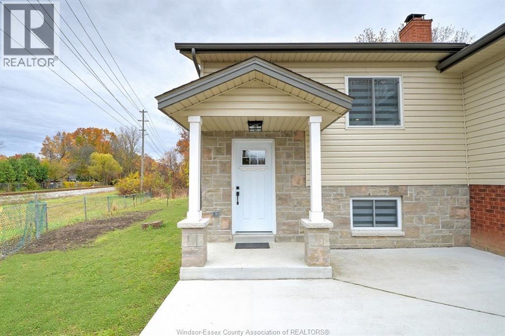 820 Bouffard Unit# A, Lasalle, Ontario  N9J 1G6 - Photo 3 - 25029191