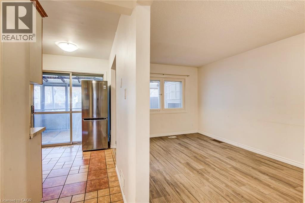 66 Charles Best Place, Kitchener, Ontario  N2M 5A3 - Photo 12 - 40787414