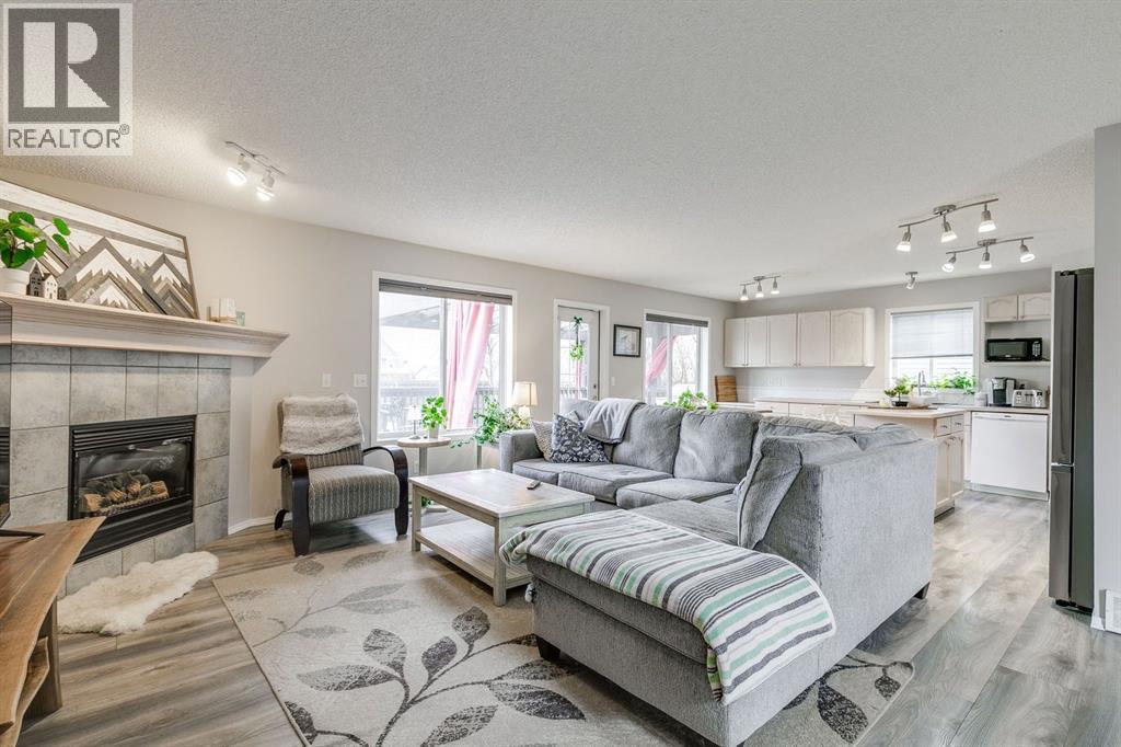 228 Woodhaven Drive, Okotoks, Alberta  T1S 1S7 - Photo 7 - A2270533