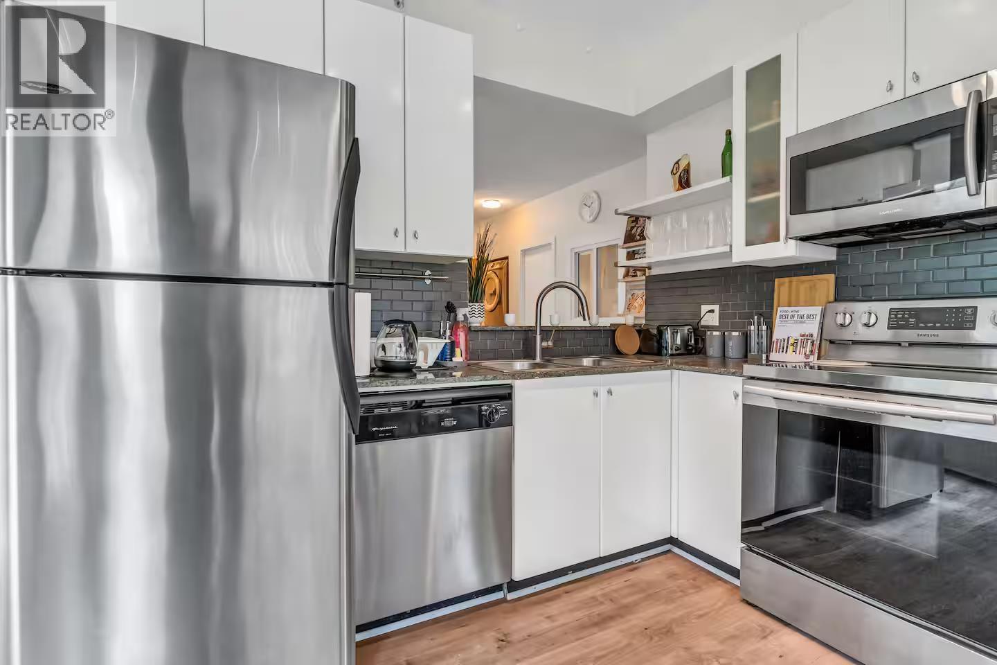 302 1238 Burrard Street, Vancouver, British Columbia  V6Z 3E1 - Photo 12 - R3068026